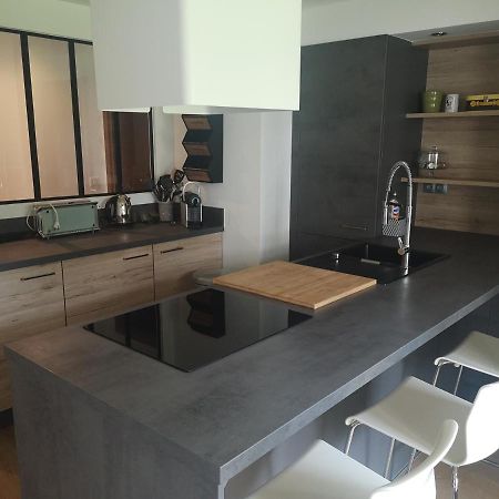 Appartement Meuble Tout Confort Scionzier Buitenkant foto