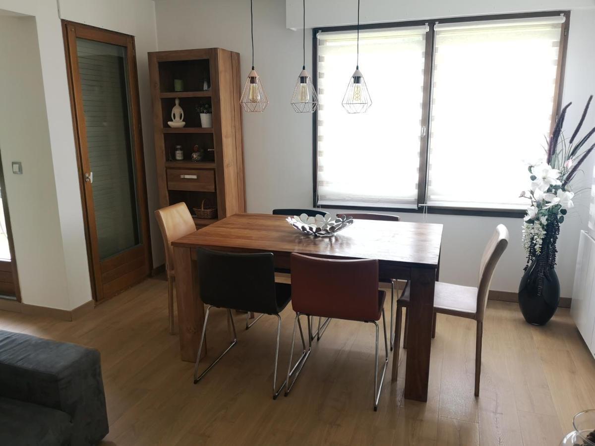 Appartement Meuble Tout Confort Scionzier Buitenkant foto