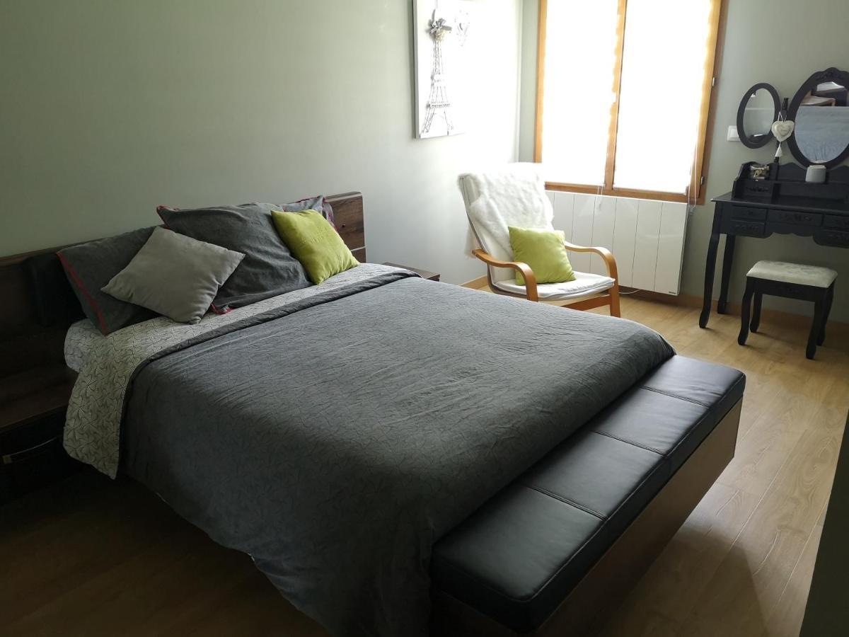 Appartement Meuble Tout Confort Scionzier Buitenkant foto